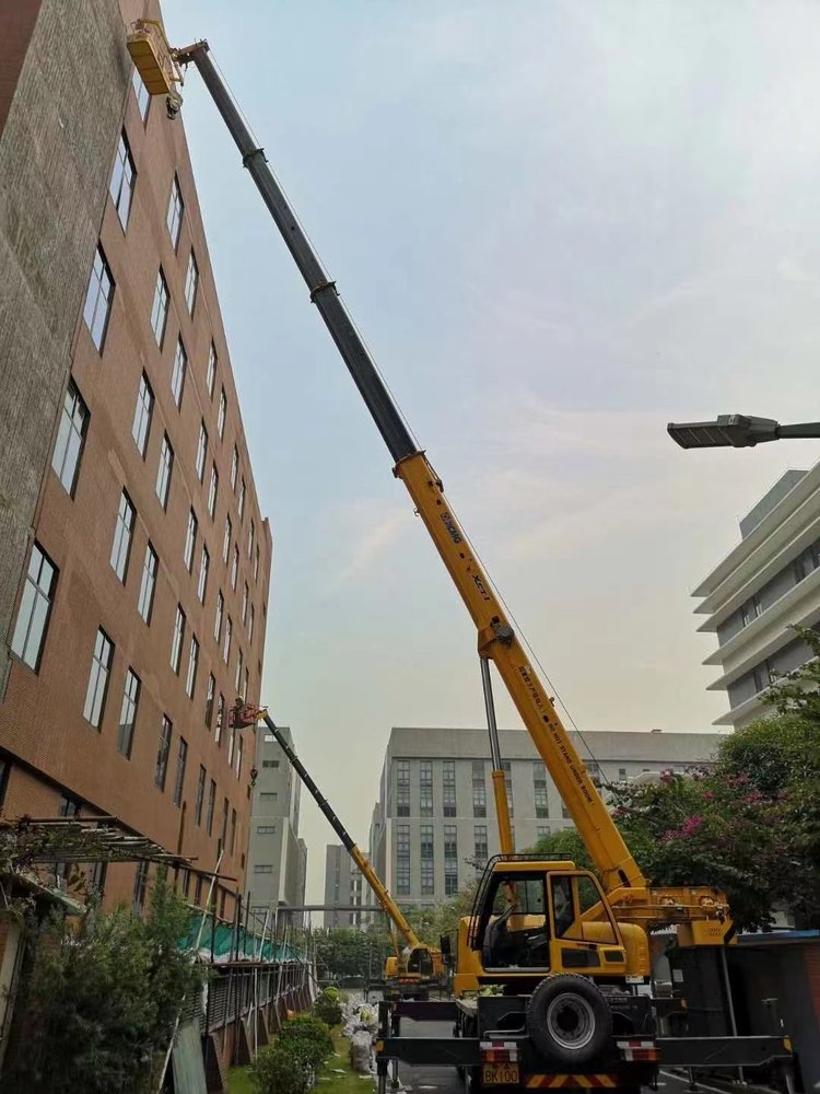 河南汽车吊出租哪家好，选择最靠谱的服务商指南