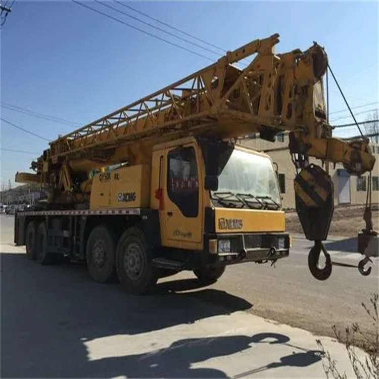 河南哪里有专业吊车出租